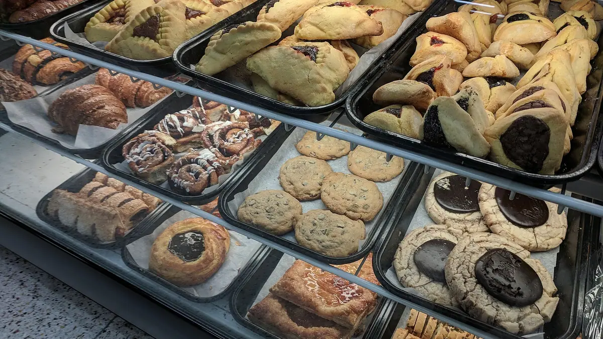 Ashers – bakery in Mallusk, Newtownabbey